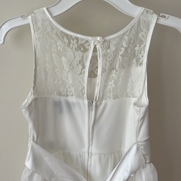 MY MICHELLE White Sleeveless Dress - Picture 8 of 15